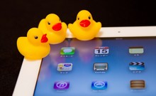 N695_iPadnoaiconwomitumeruahirucyan_TP_V.jpg